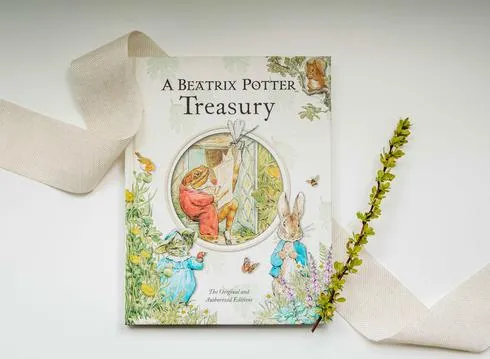 A BEATRIX POTTER TREASURY