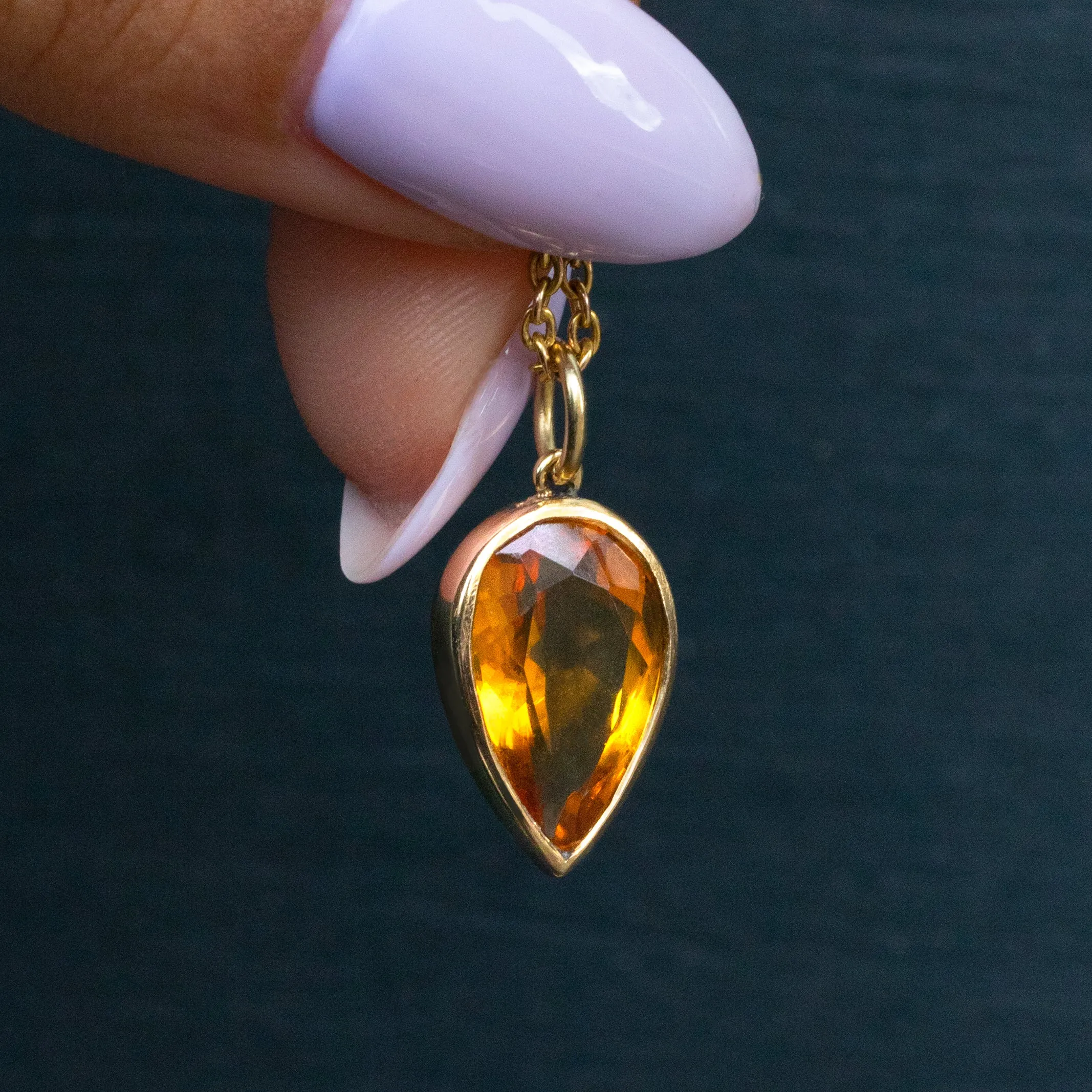 Antique 18ct Gold Pear Citrine Pendant, 3.70ct.