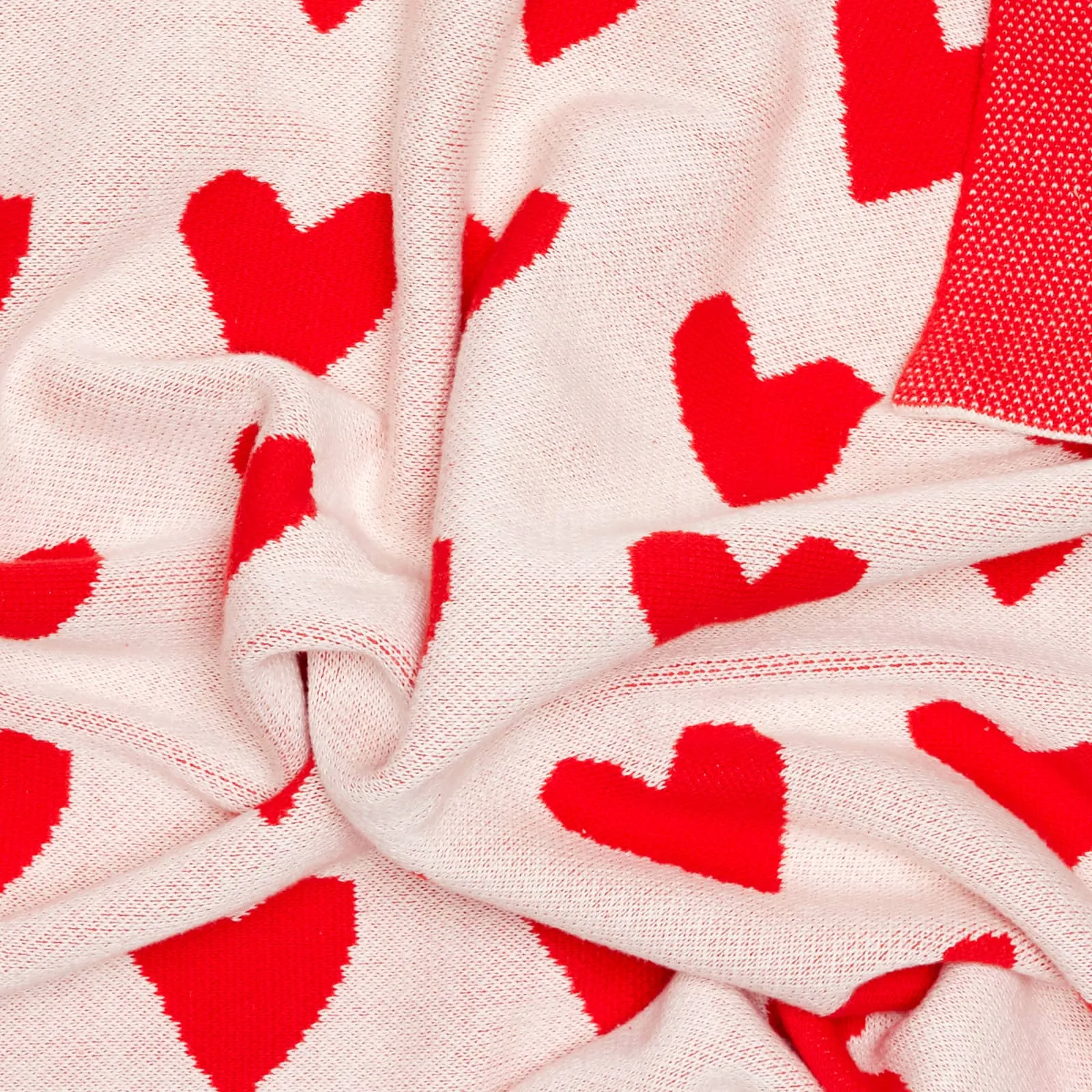 Baby blanket (red & white) “LOVE BLANKET”